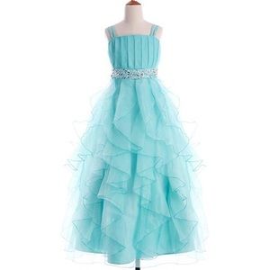 Girls formal gown, full-length, fits like an 8